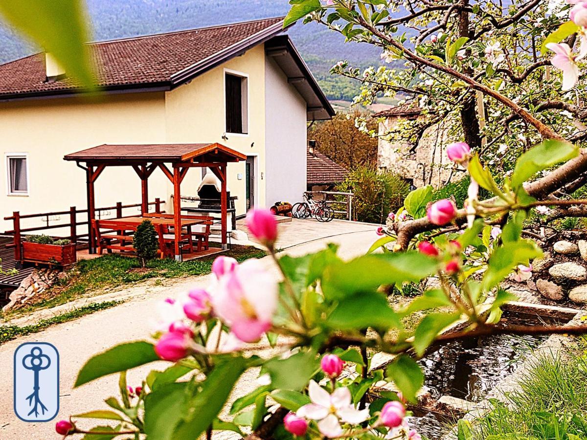 Casa Vacanze Antico Eremo, Tra Natura E Tradizione Campodenno Buitenkant foto
